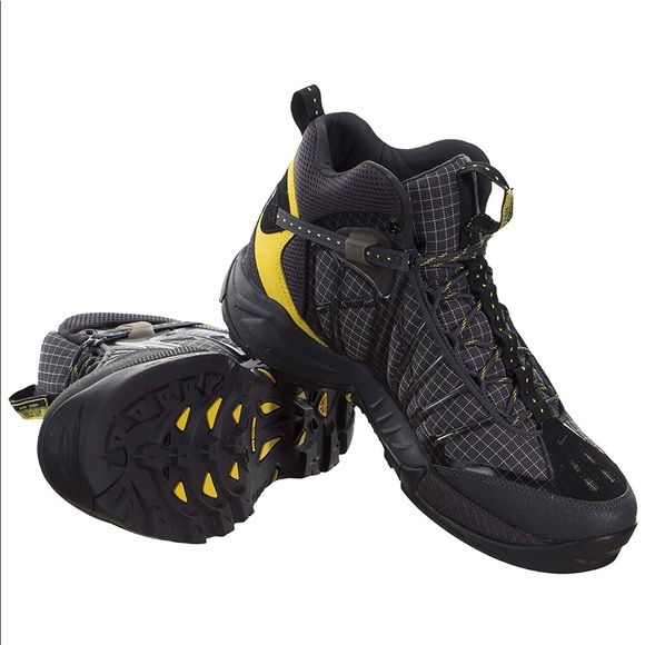 nike air zoom tallac lite og